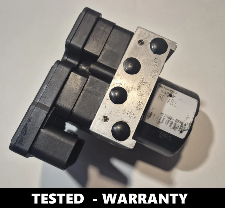 44510-0D031 89541-0D040 ABS-Pumpe mit Steuergerät Toyota Yaris II