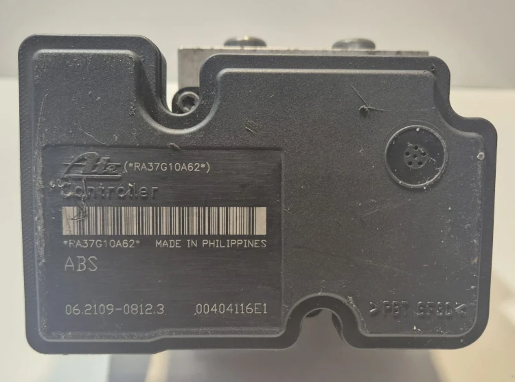 62J1 06210205644 06210908123 bomba ABS com centralina Suzuki Swift