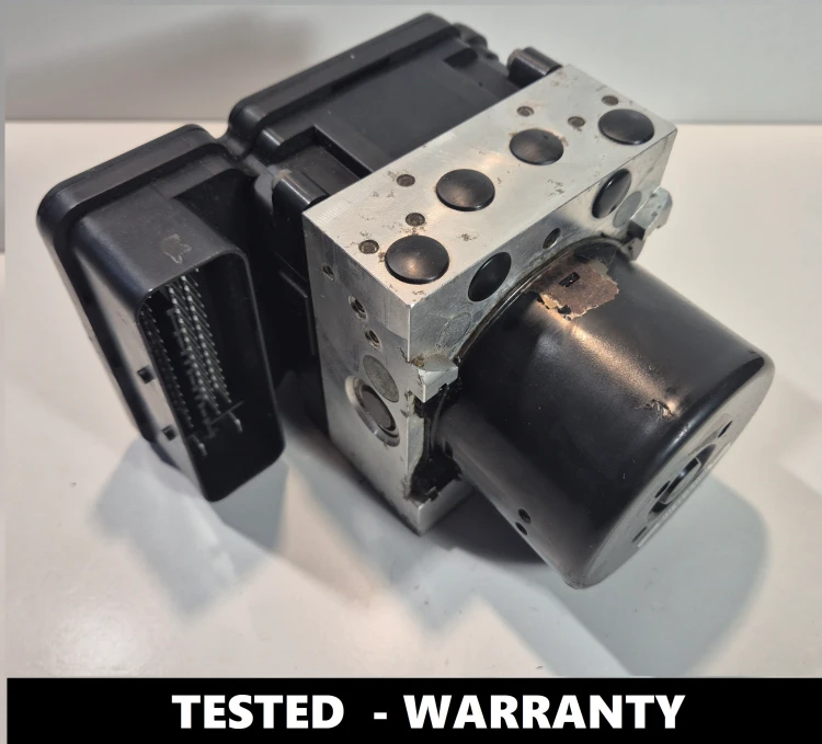 BV61-2C405-AF 10096101403 bomba ABS com centralina Ford Focus III