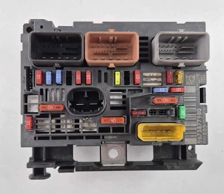 9675877980 BSM-R02 caixa de fusíveis BSM Peugeot 5008 / C4 Picasso