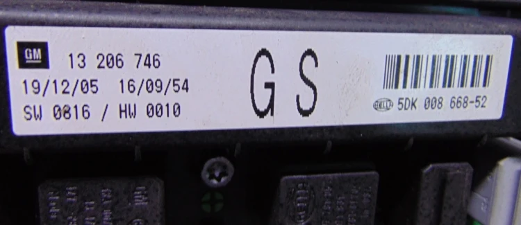 Scatola fusibili UEC 13206746 GS Hella 5DK008668-52 per Opel Astra H / Zafira B – etichetta SW 0816 / HW 0010
